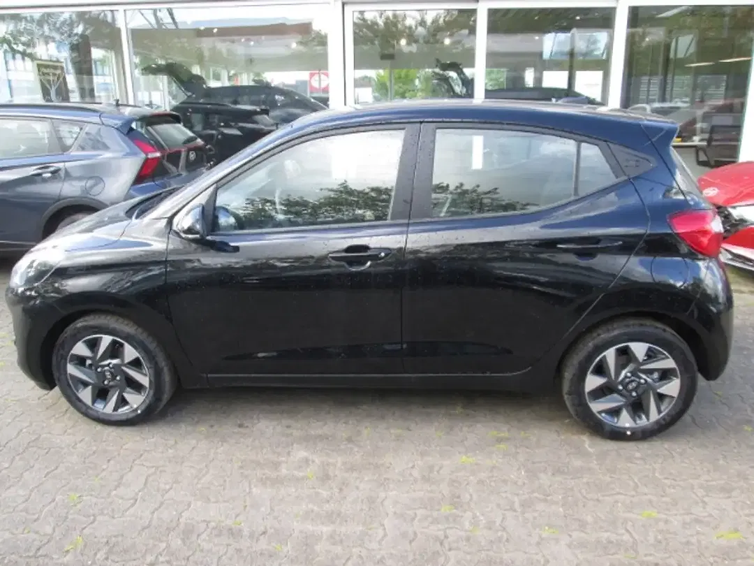 Hyundai i10 - Thumbnail 3