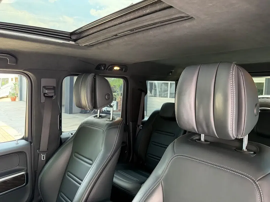Mercedes-Benz G 500 - Thumbnail 15