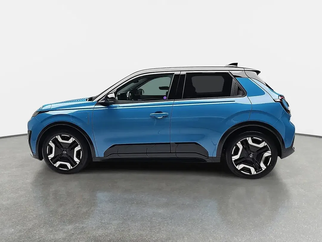 Nissan Micra - Thumbnail 5