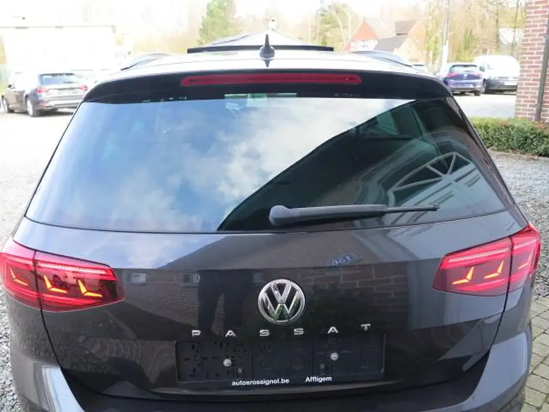 Volkswagen Passat Variant - Thumbnail 6