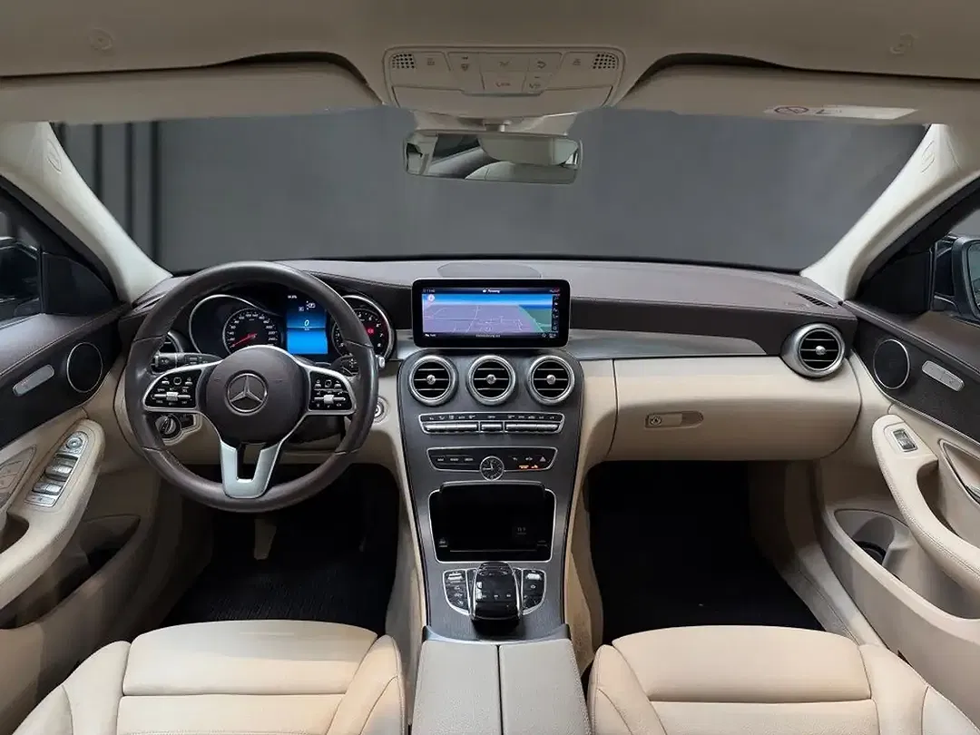 Mercedes-Benz C 200 - Thumbnail 11