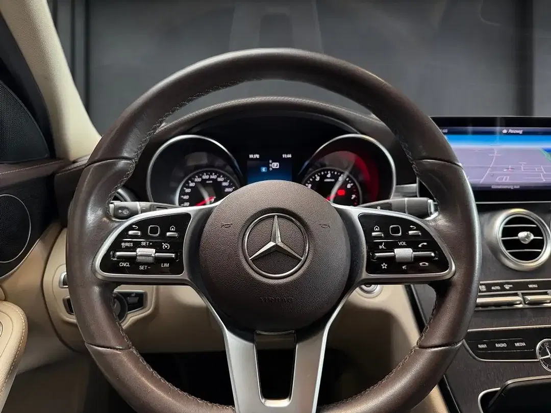 Mercedes-Benz C 200 - Thumbnail 6
