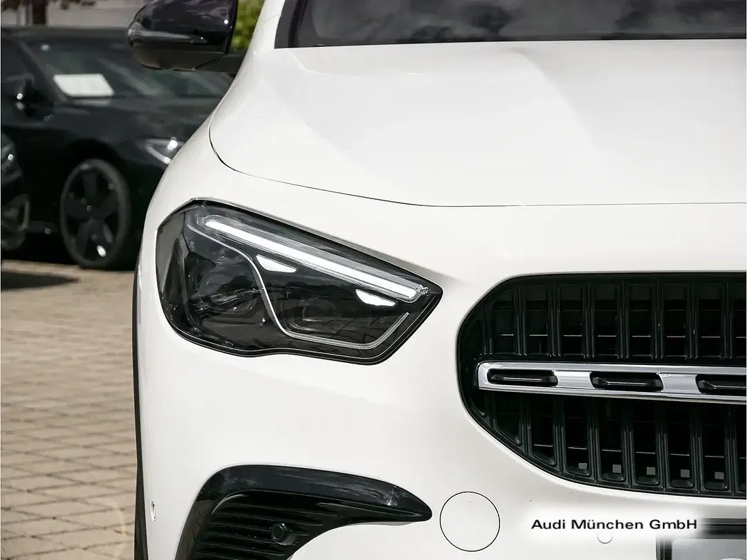 Mercedes-Benz GLA 220 - Thumbnail 7