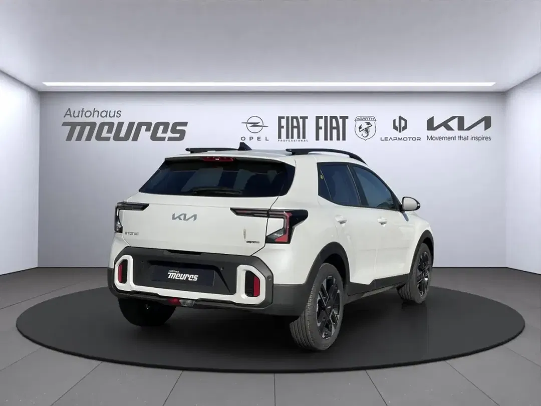 Kia Stonic - Thumbnail 4