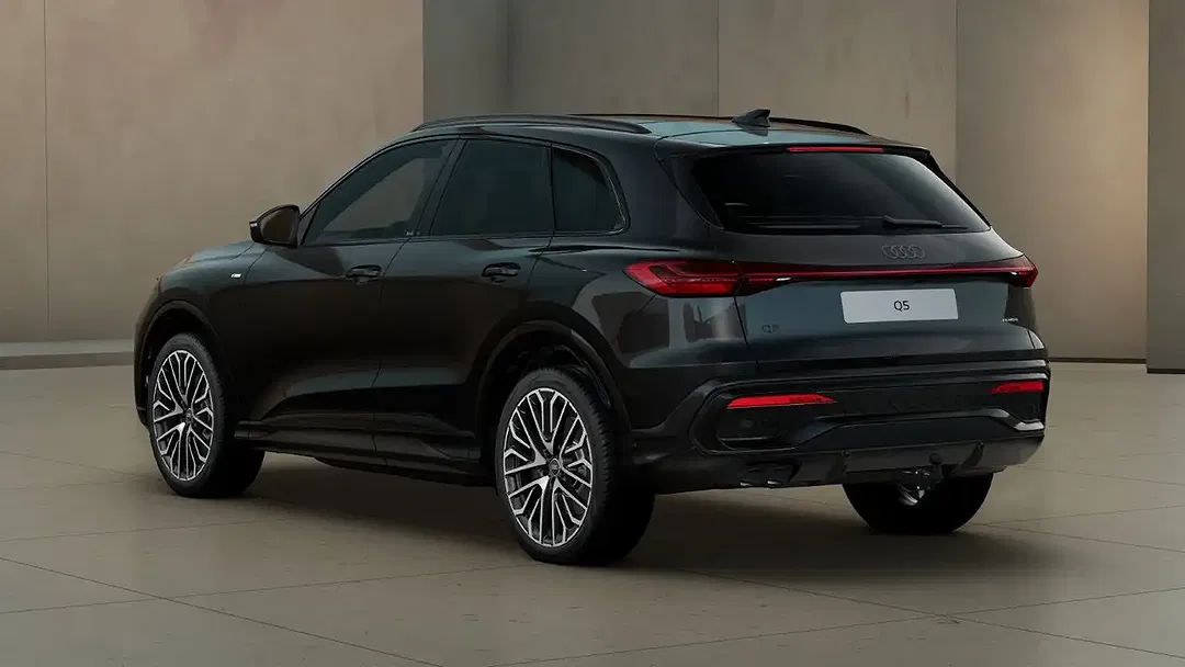 Audi Q5 - Thumbnail 1