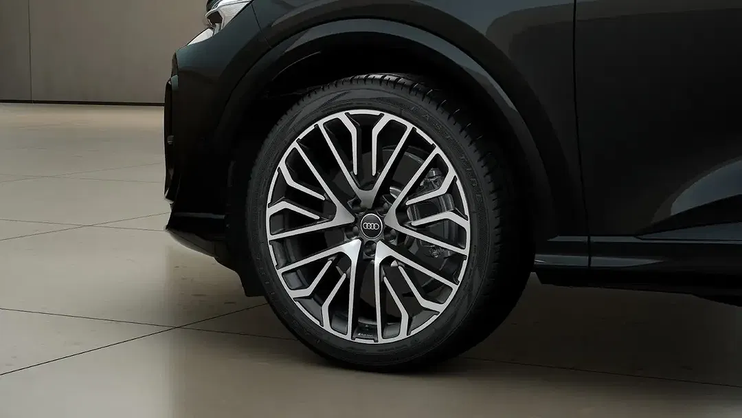 Audi Q5 - Thumbnail 4