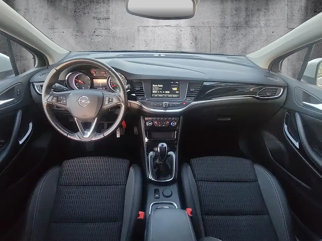 Opel Astra - Thumbnail 11