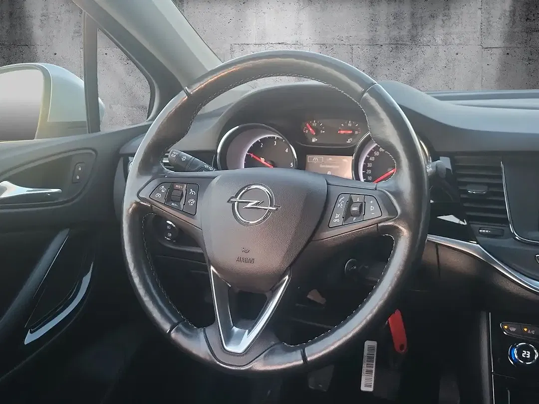 Opel Astra - Thumbnail 14