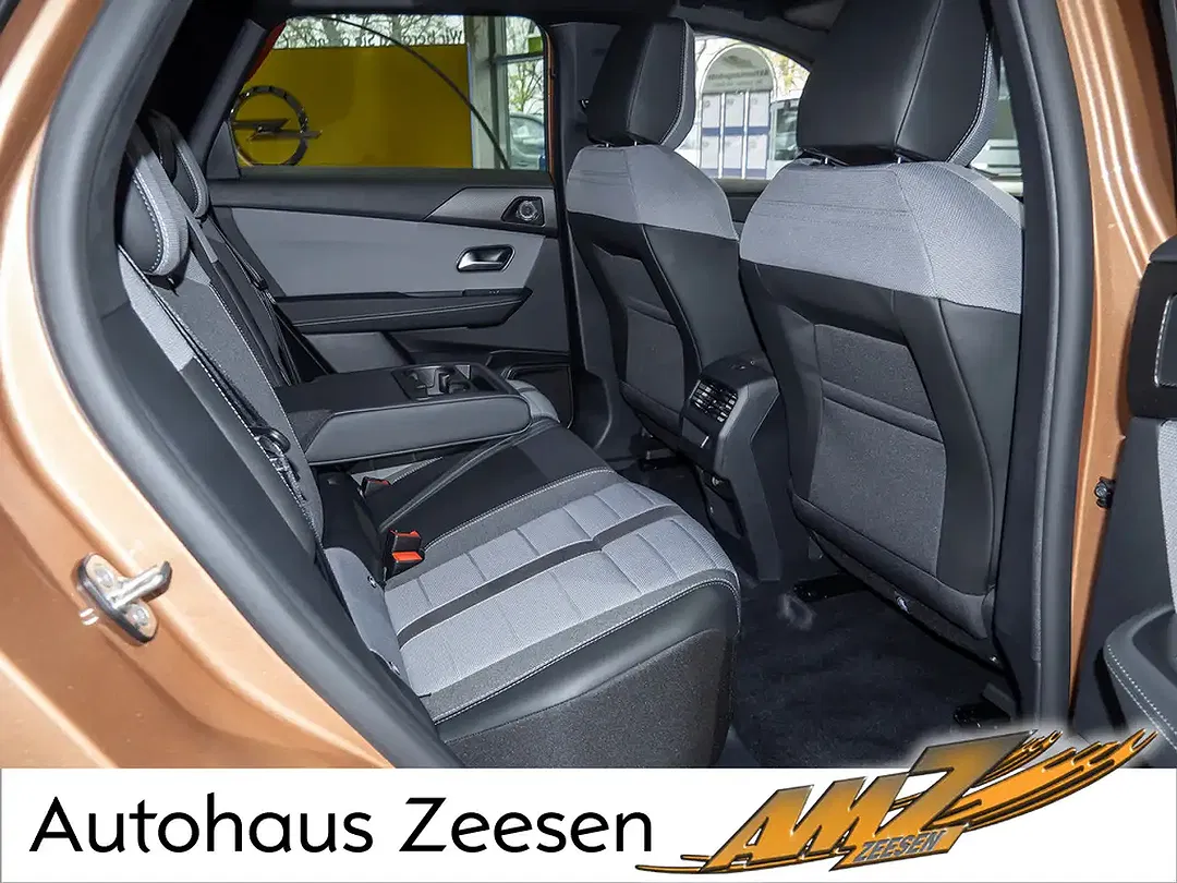 Opel Grandland - Thumbnail 4