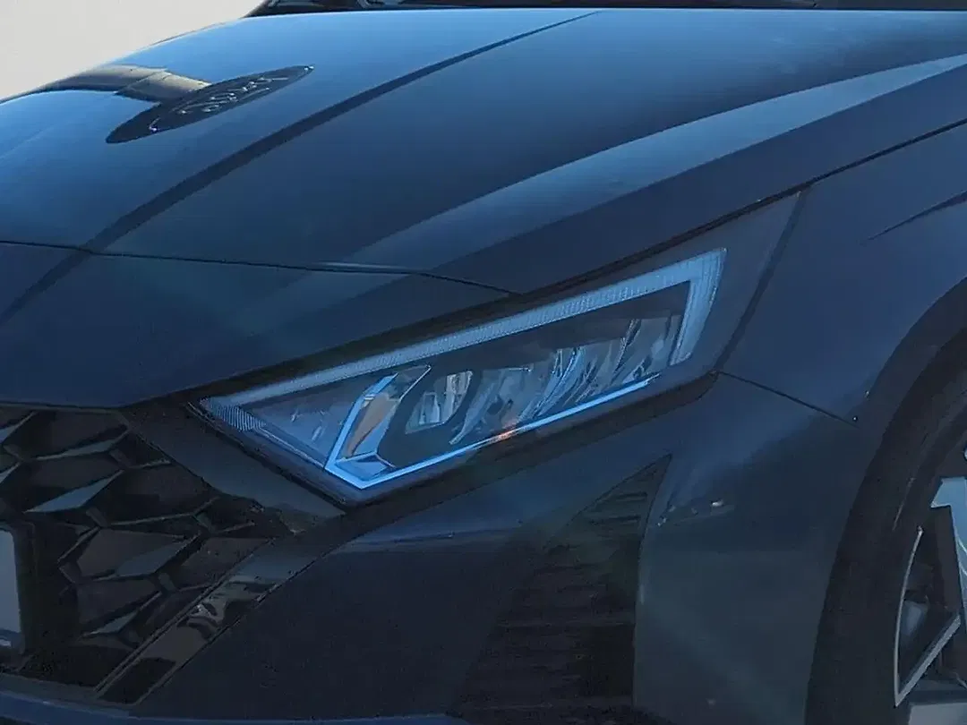 Hyundai i20 - Thumbnail 13