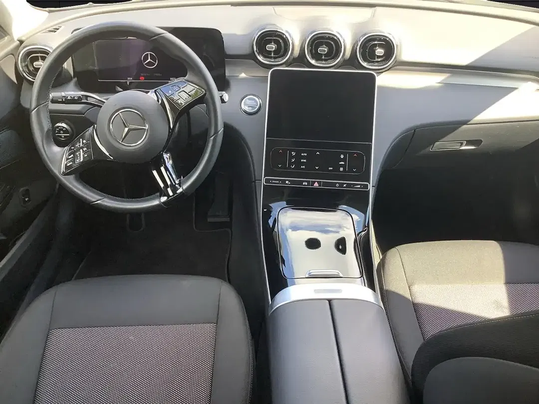 Mercedes-Benz C 220 - Thumbnail 12