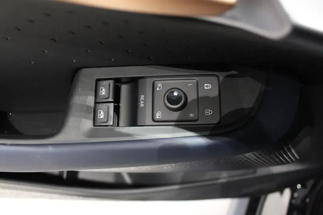 CUPRA Tavascan - Thumbnail 11