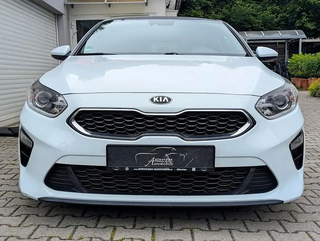 Kia Ceed / cee'd - Thumbnail 2