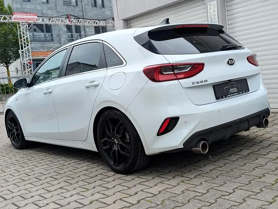 Kia Ceed / cee'd - Thumbnail 6