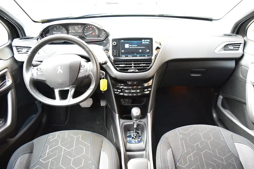 Peugeot 2008 - Thumbnail 23