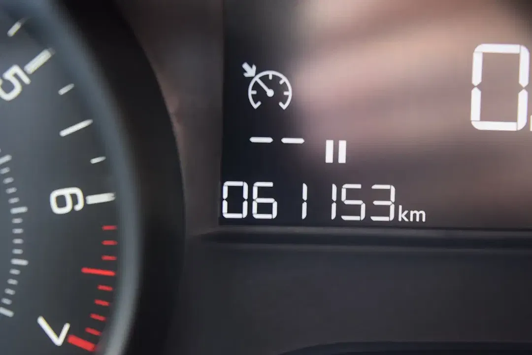 Peugeot 2008 - Thumbnail 9