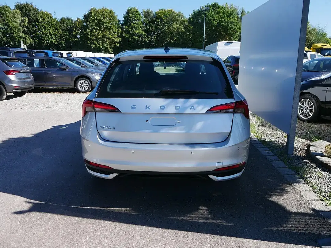 Skoda Scala - Thumbnail 3