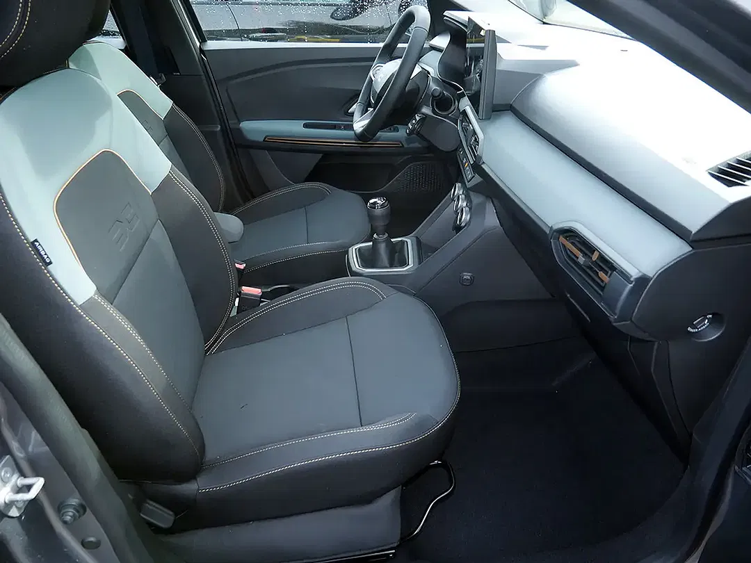 Dacia Sandero - Thumbnail 3