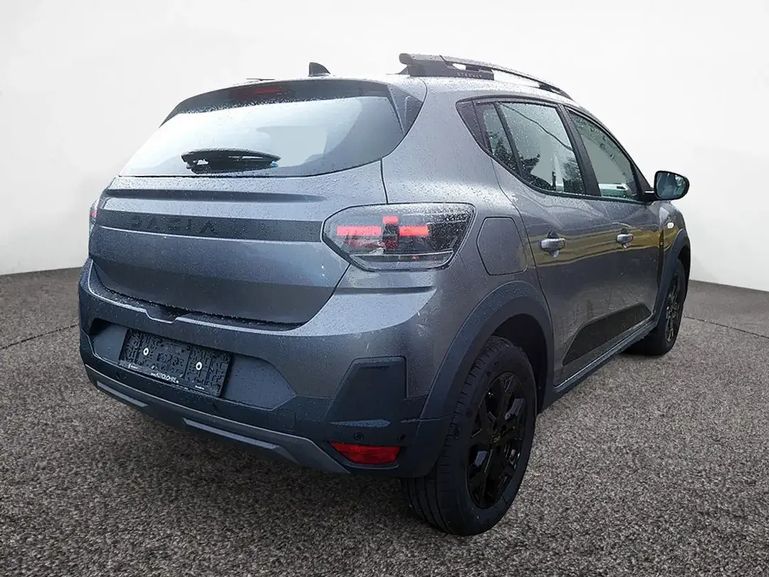 Dacia Sandero - Thumbnail 4