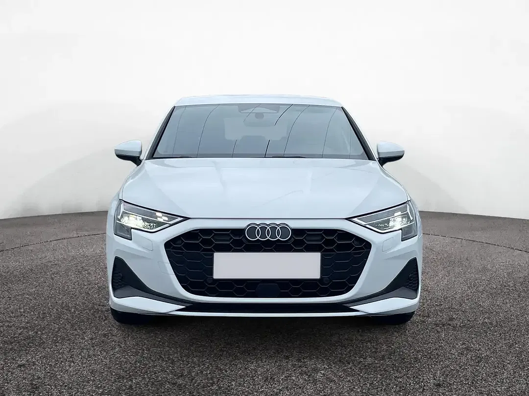 Audi A3 - Thumbnail 2