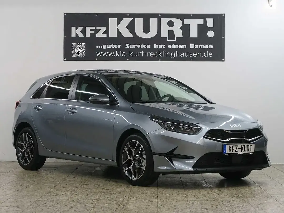 Kia Ceed / cee'd - Thumbnail 1