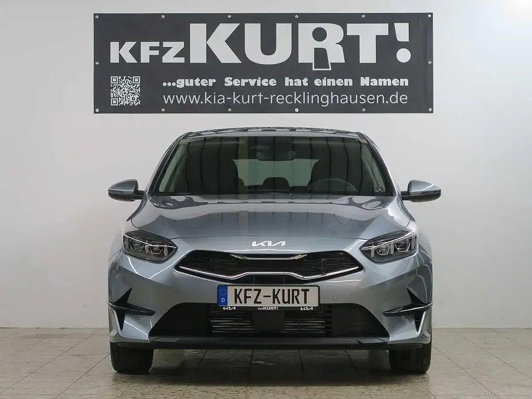 Kia Ceed / cee'd - Thumbnail 2