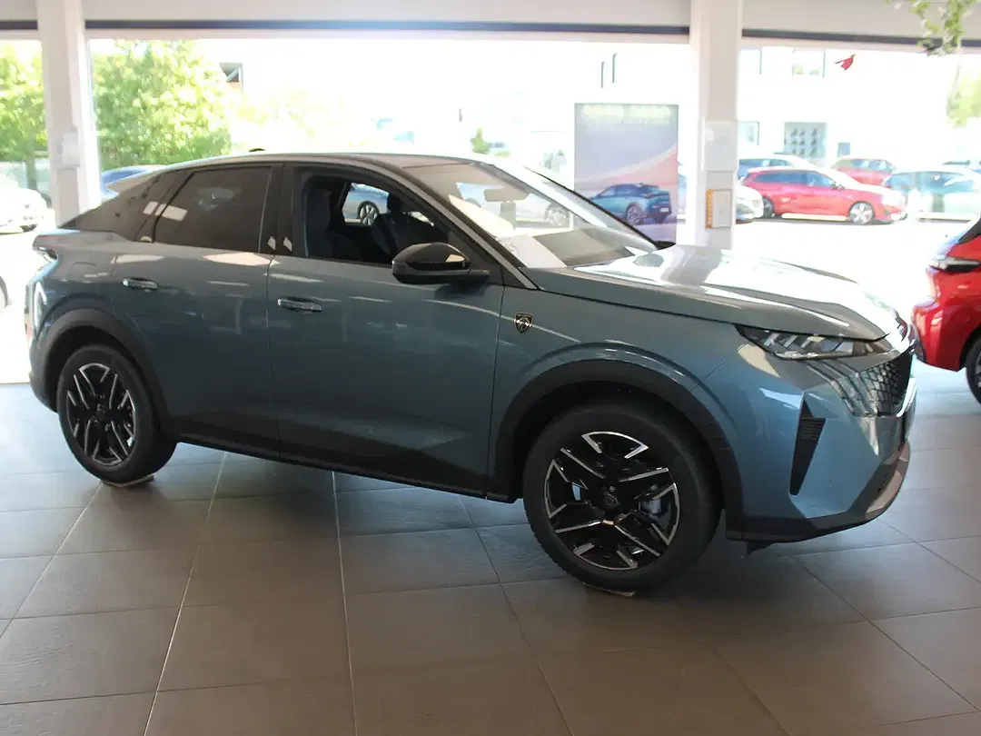 Peugeot 3008 - Thumbnail 3
