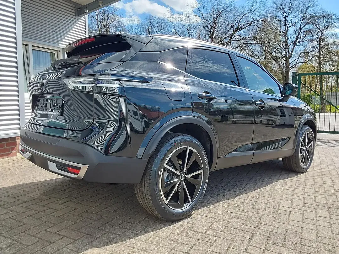 Nissan Qashqai - Thumbnail 2