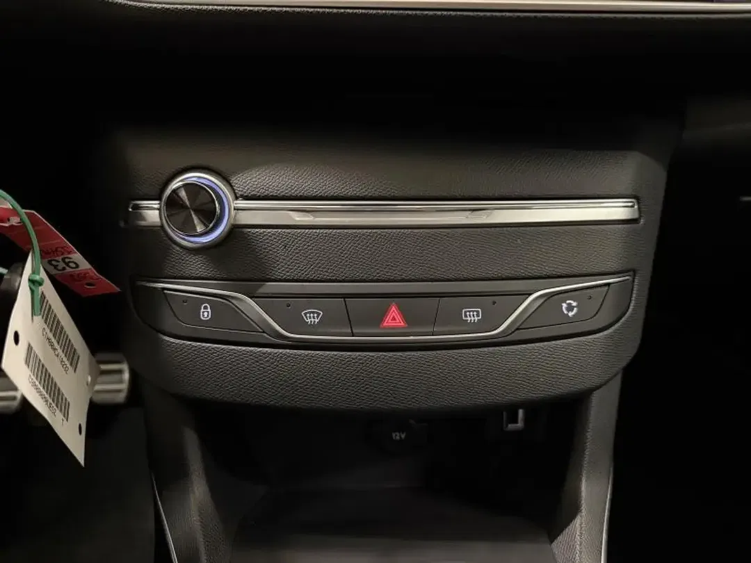 Peugeot 308 - Thumbnail 14