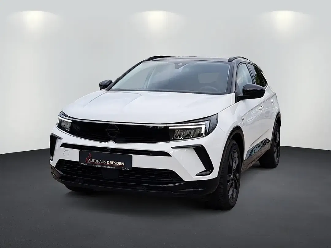 Opel Grandland - Thumbnail 2
