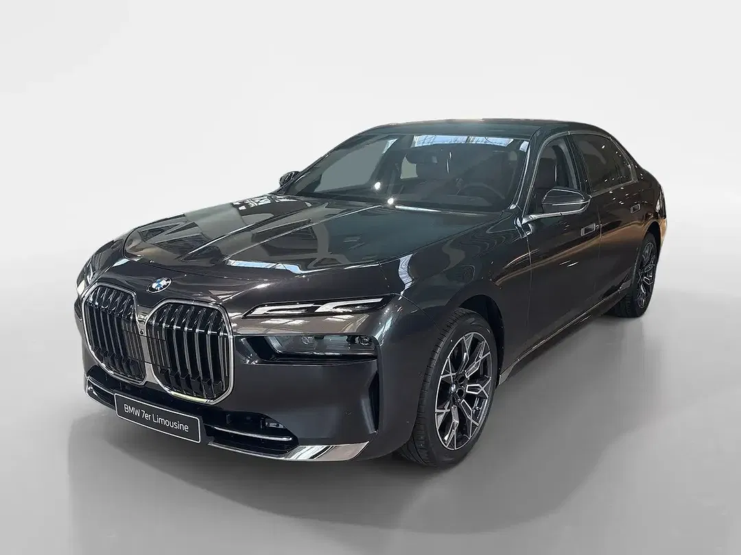 BMW 740 - Thumbnail 1