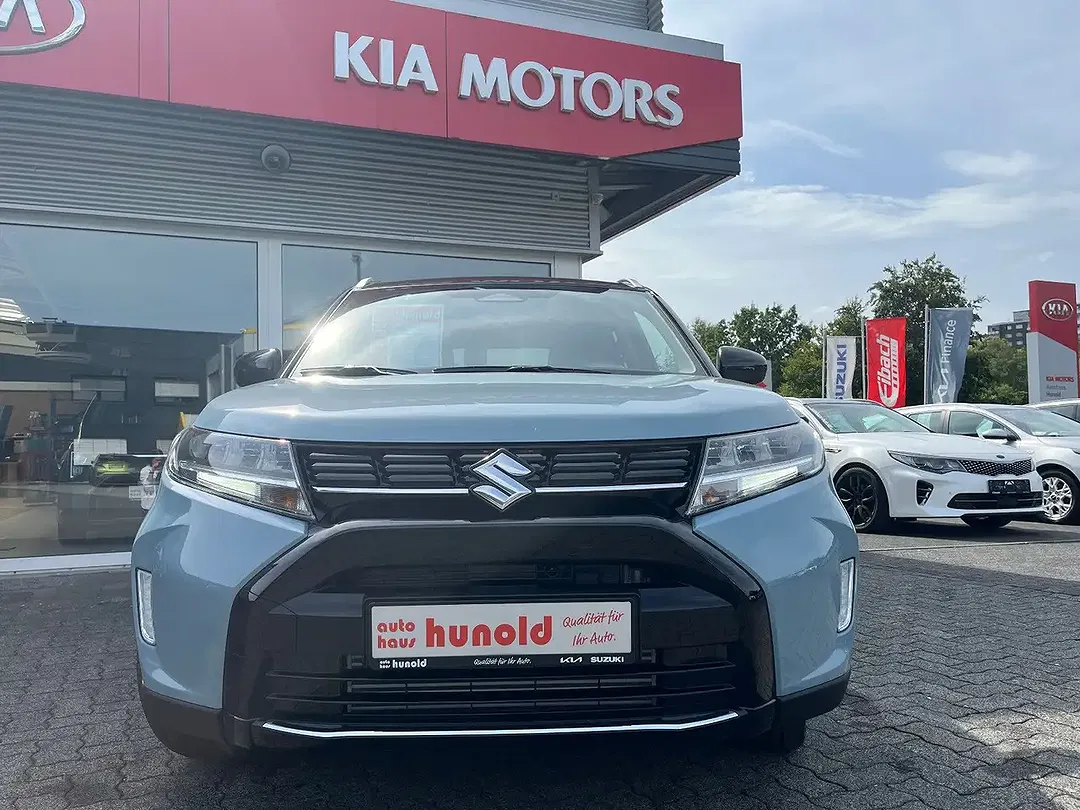 Suzuki Vitara - Thumbnail 3