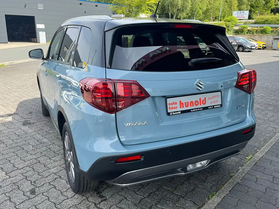 Suzuki Vitara - Thumbnail 6