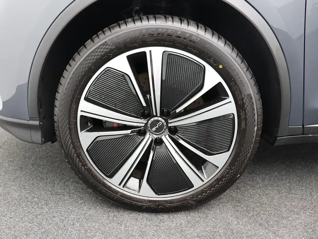 BYD Tang - Thumbnail 7