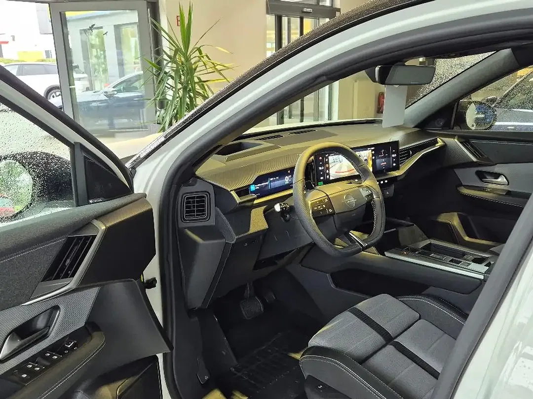 Opel Grandland - Thumbnail 5
