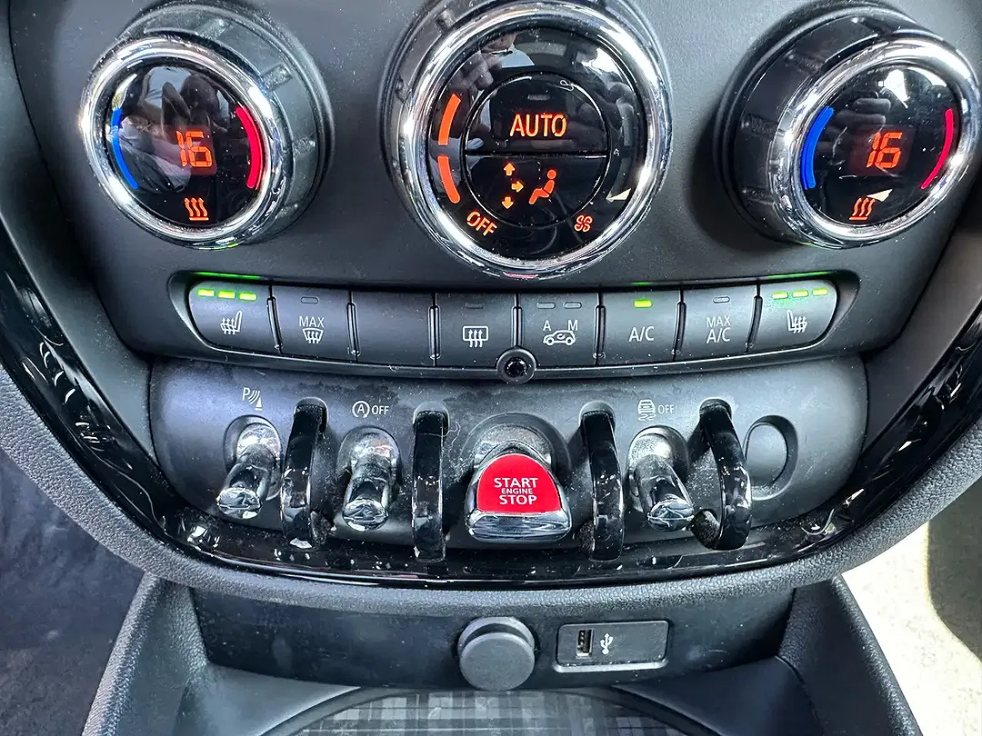 MINI Cooper Clubman - Thumbnail 7