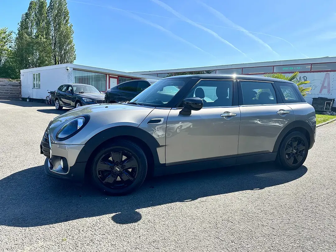 MINI Cooper Clubman - Thumbnail 2