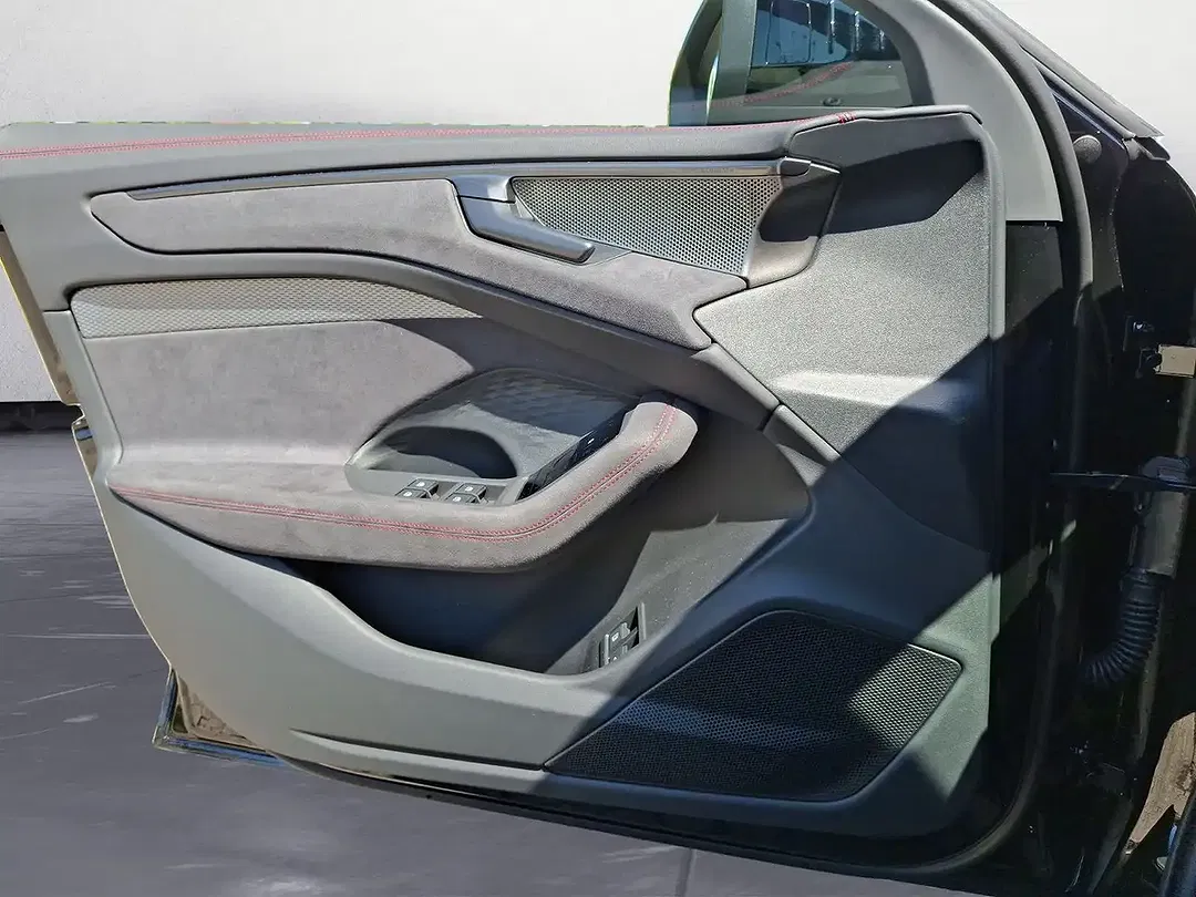 Audi A6 - Thumbnail 11