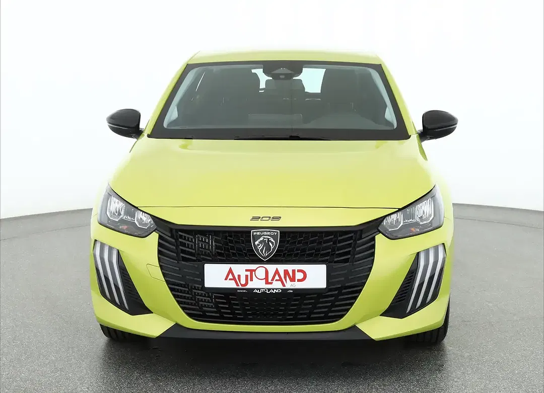 Peugeot 208 - Thumbnail 7