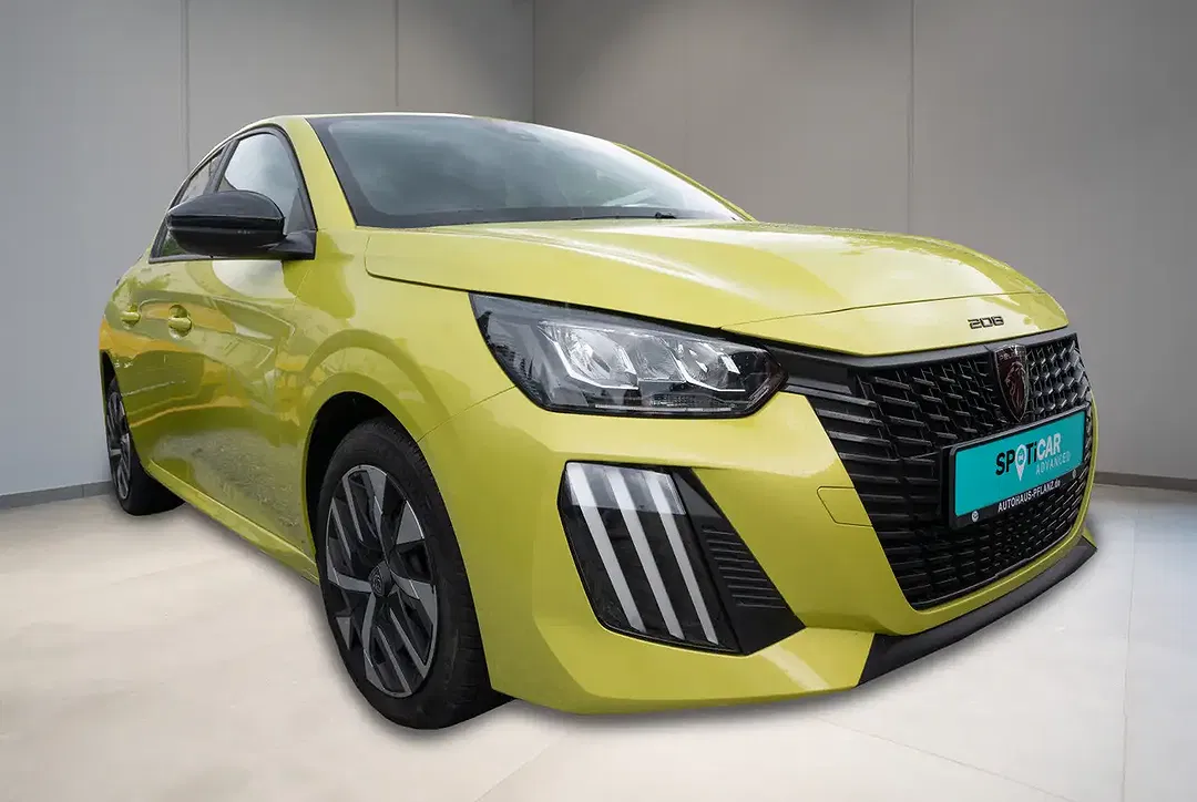Peugeot 208 - Thumbnail 2