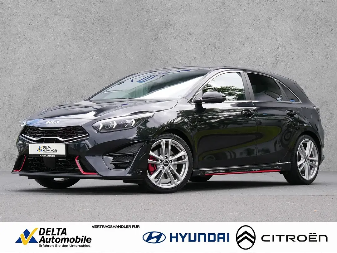 Kia Ceed / cee'd - Thumbnail 1