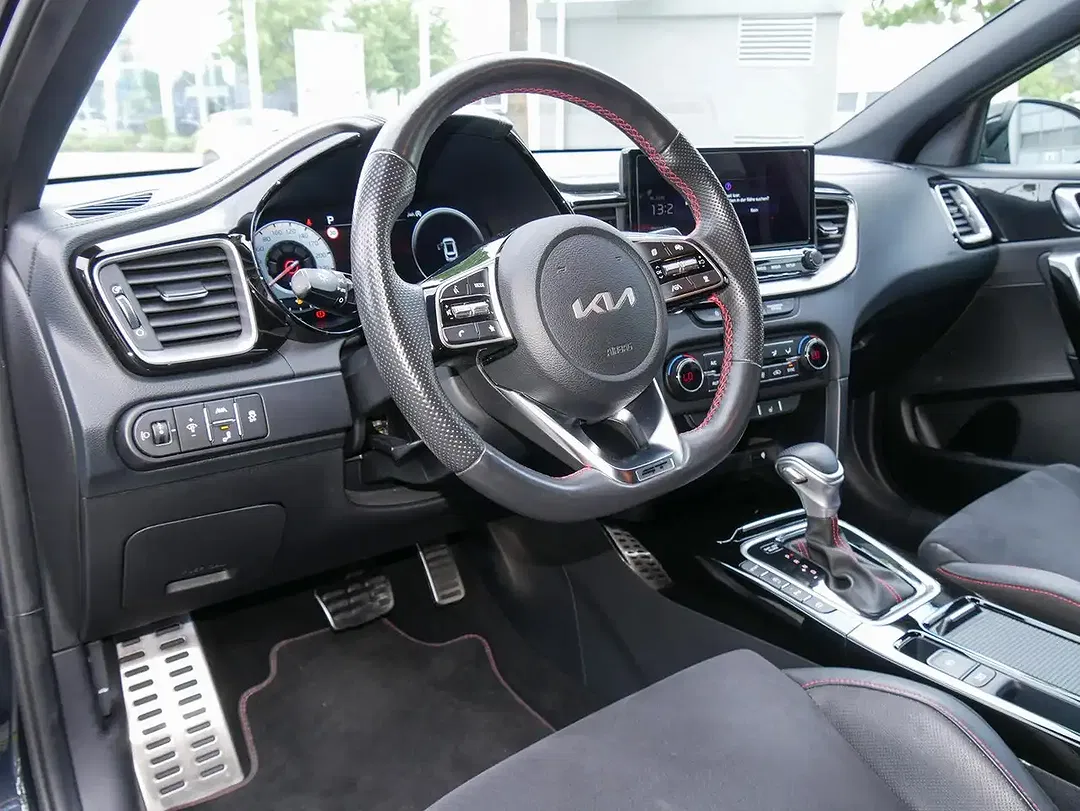 Kia Ceed / cee'd - Thumbnail 4