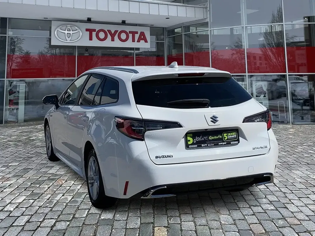 Suzuki Swace - Thumbnail 3