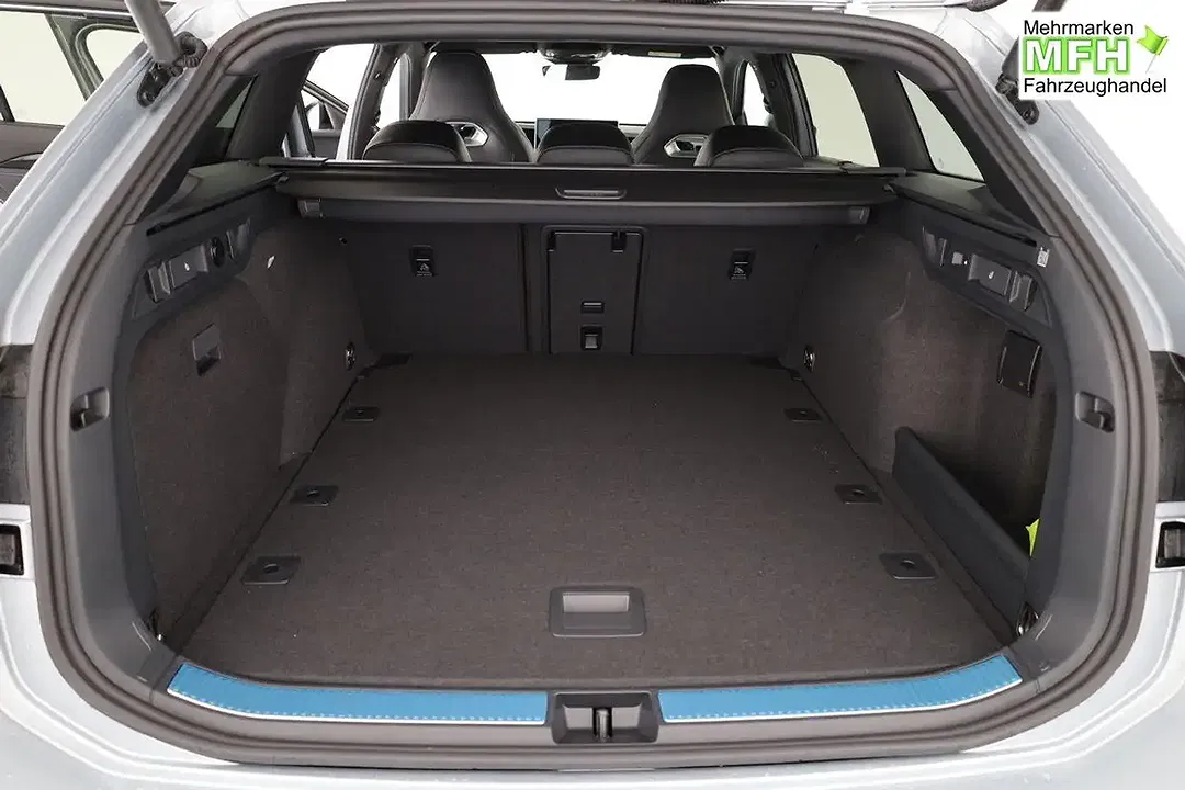 Volkswagen Passat Variant - Thumbnail 11