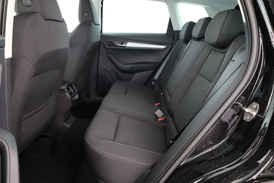 Skoda Karoq - Thumbnail 11