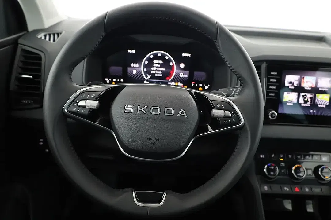 Skoda Karoq - Thumbnail 5