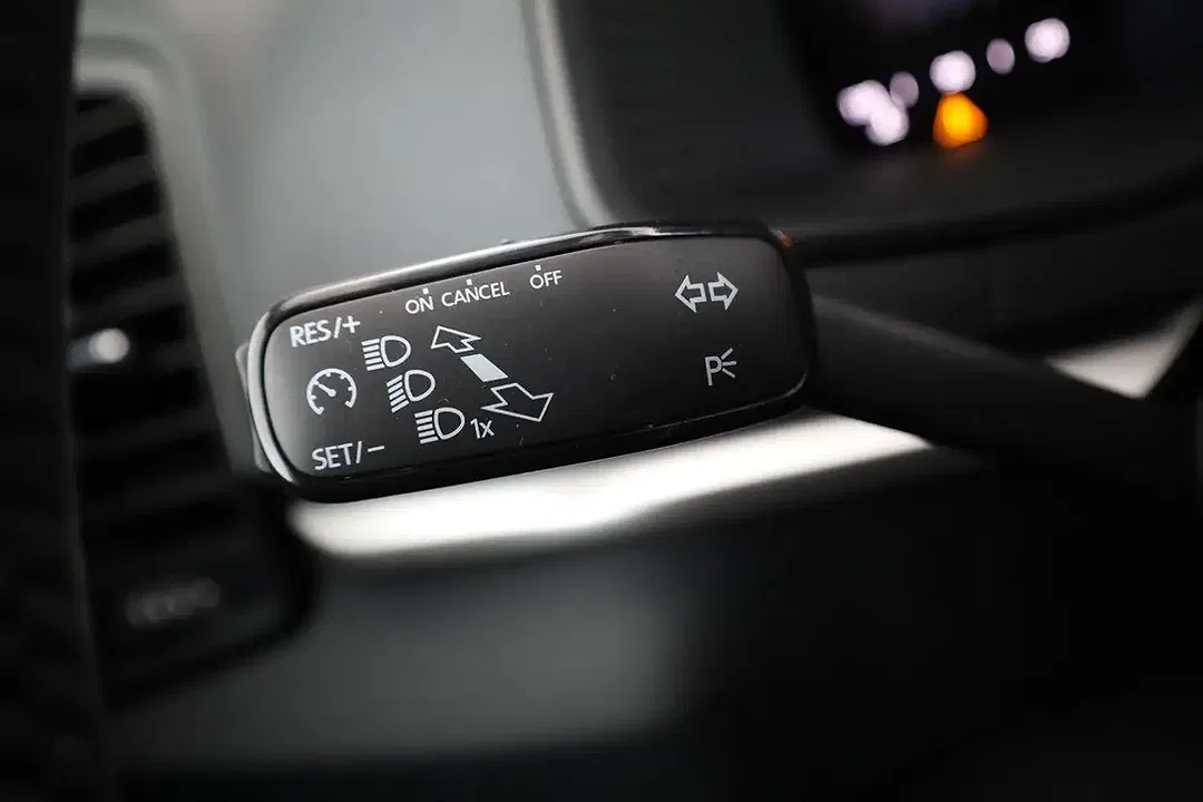Skoda Karoq - Thumbnail 9