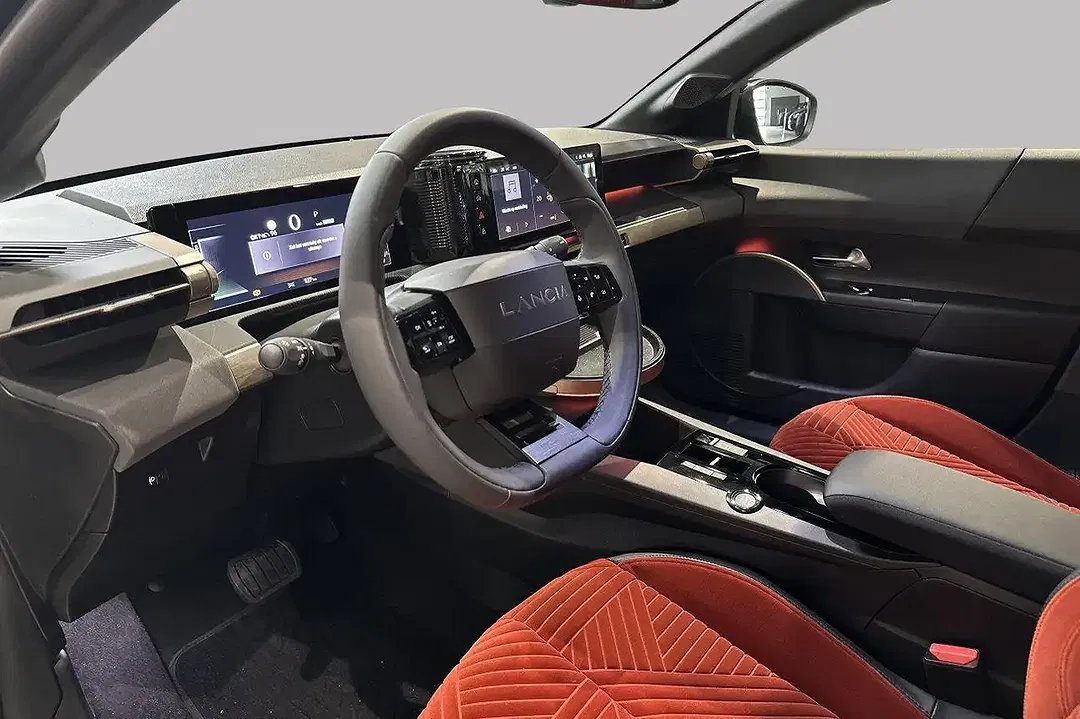 Lancia Ypsilon - Thumbnail 8