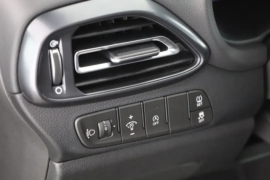 Hyundai i30 - Thumbnail 22