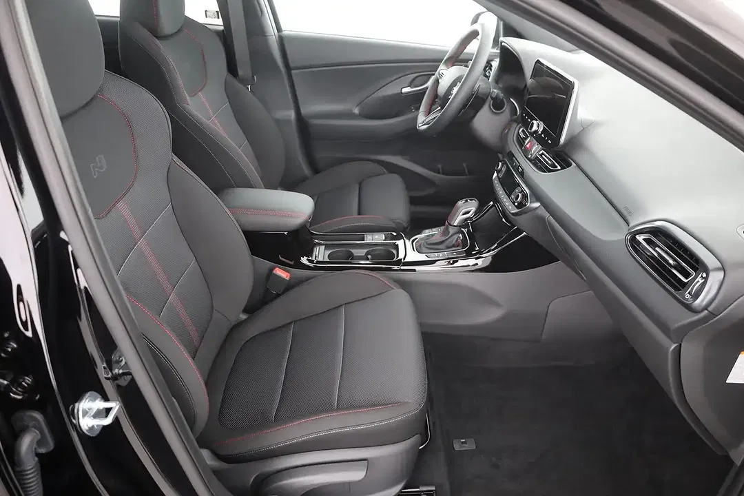 Hyundai i30 - Thumbnail 25